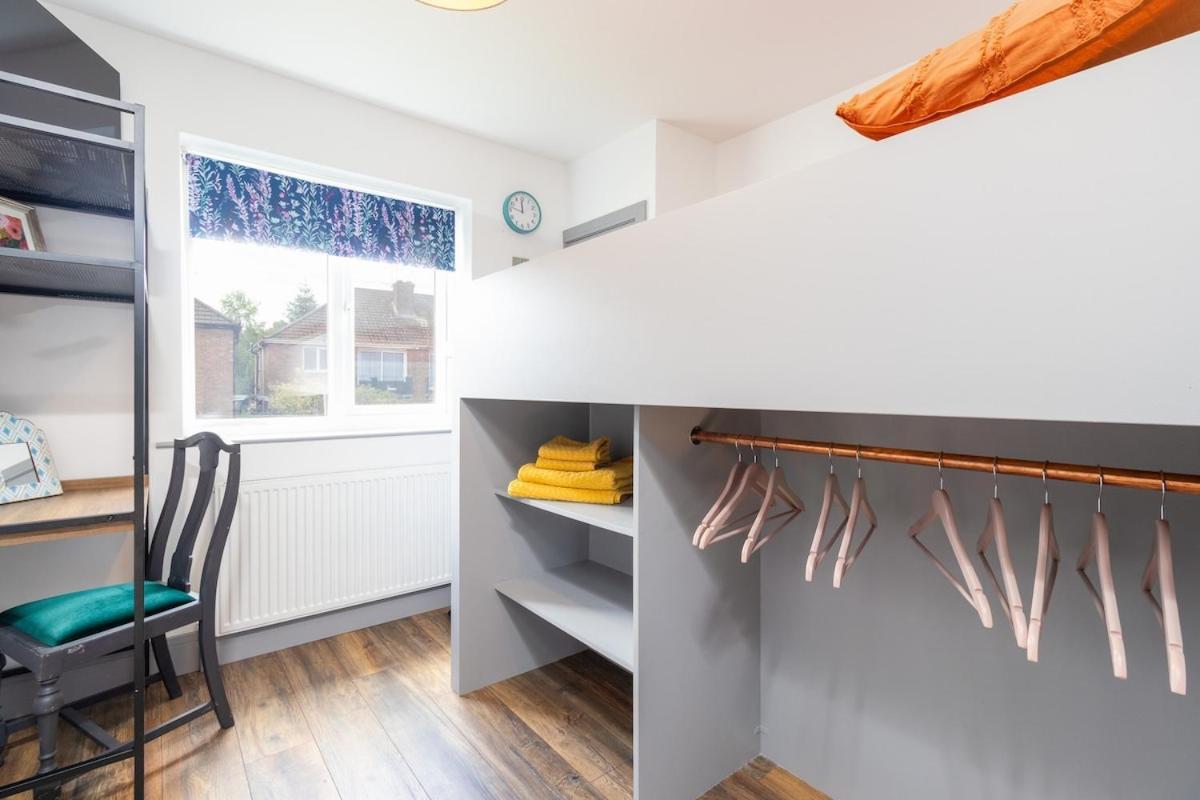 2br Flat, Free Parking, Wifi, Smart Tv Apartamento Coventry